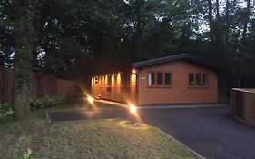 Shellow Lane Lodges